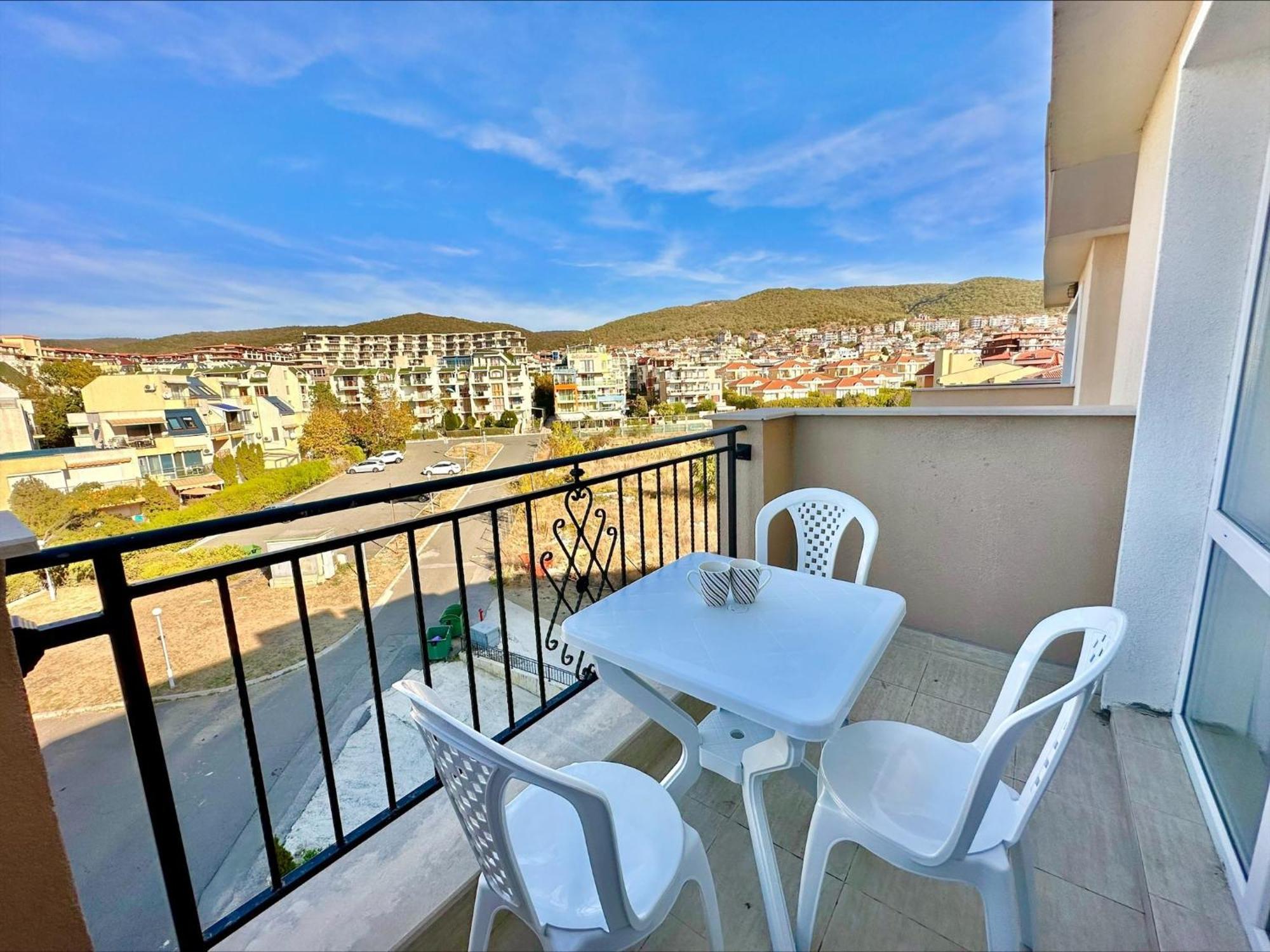 סבטי ולאס Ipanema Beach - Menada Apartments מראה חיצוני תמונה