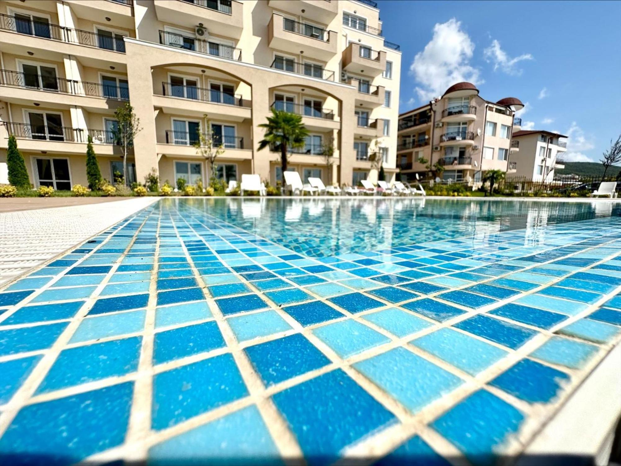 סבטי ולאס Ipanema Beach - Menada Apartments מראה חיצוני תמונה